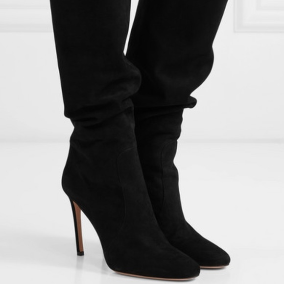 Prada - Picture 3 of 8